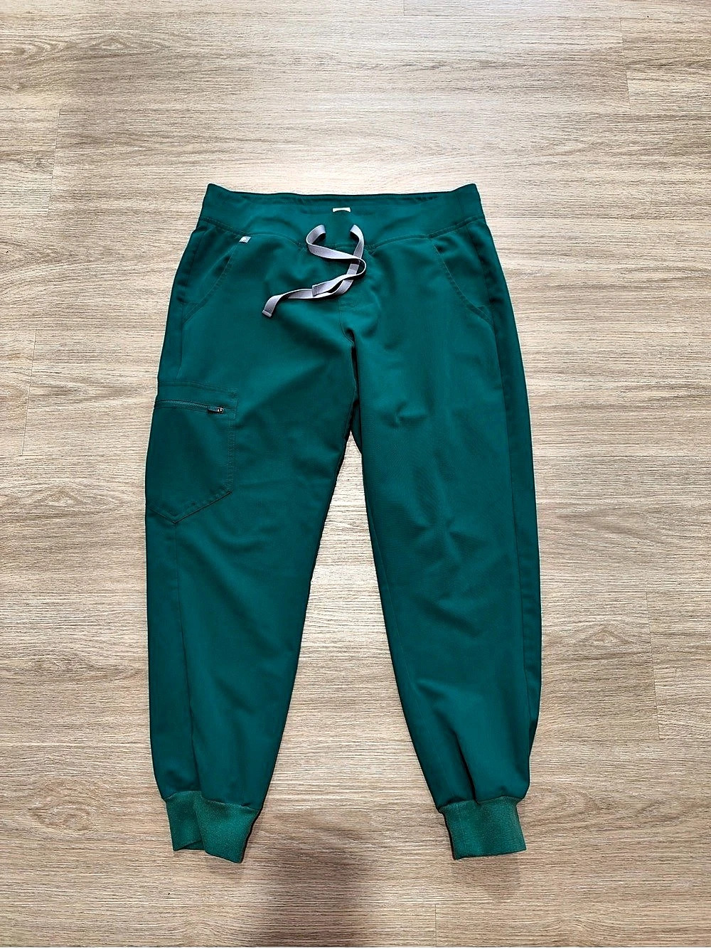 FIGS Zamora Jogger Scrub Pants Green Size M-Petite